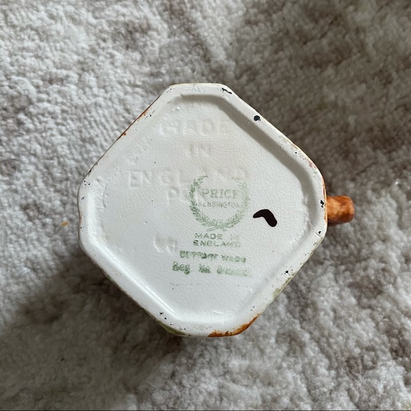 Vintage English China Cottage Milk Jar - Picture 4 of 4